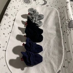 Zutano Baby Booties - Size 3 months